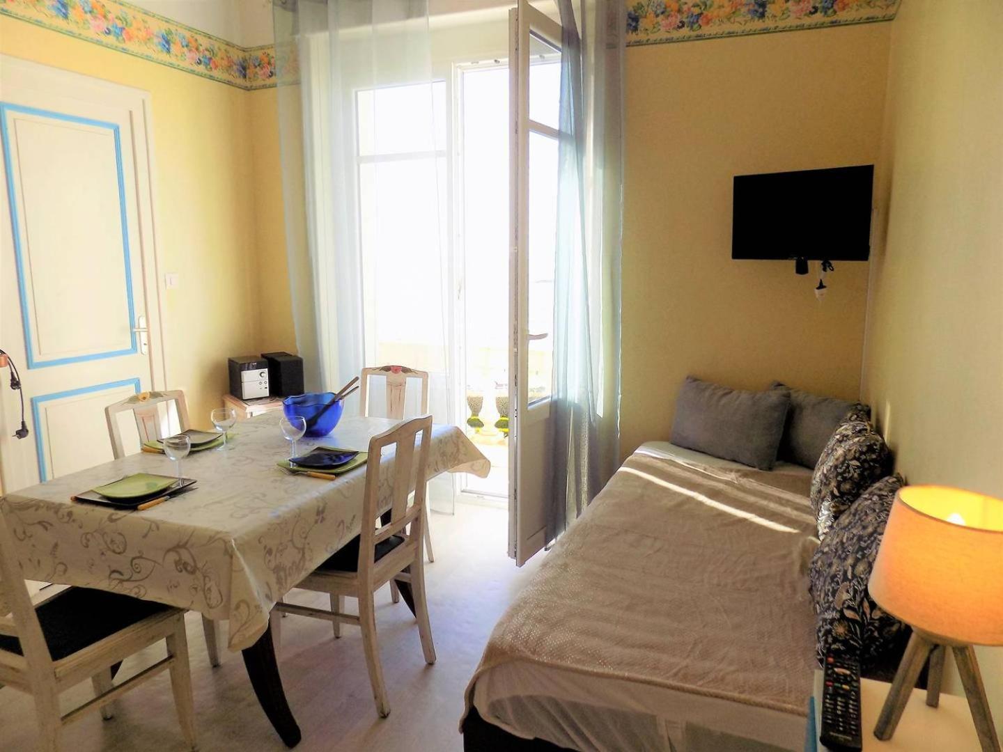 Royan PONTAILLAC - STUDIO PLEINE VUE MER - Ideal PETIT BUDGET Extérieur photo